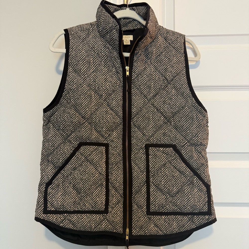 J Crew Factory Houndstooth Quilted Vest | Size M